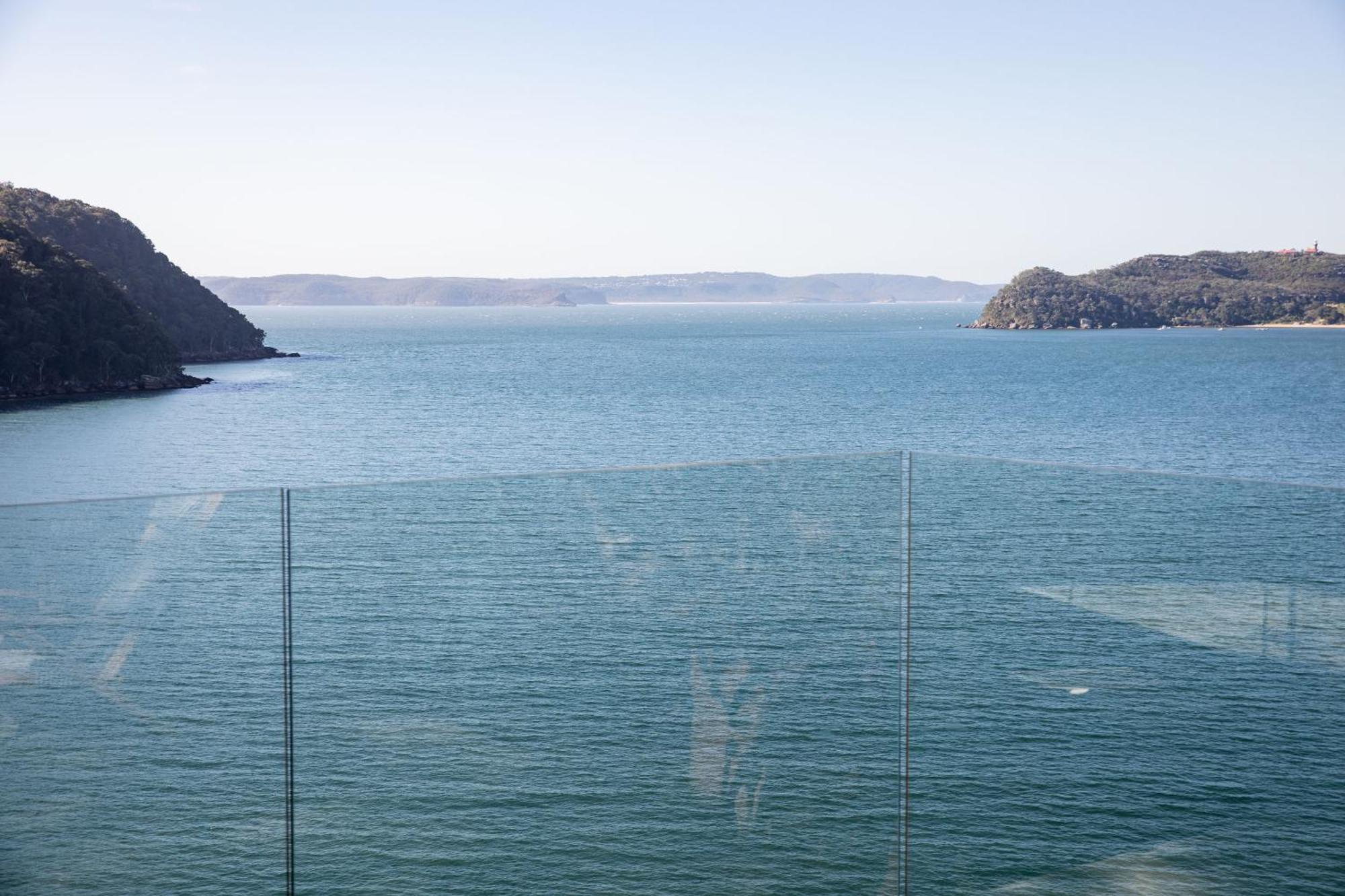 Cape Mackerel Cabin With Magic Palm Beach & Pittwater Views Villa Great Mackerel Beach Kültér fotó