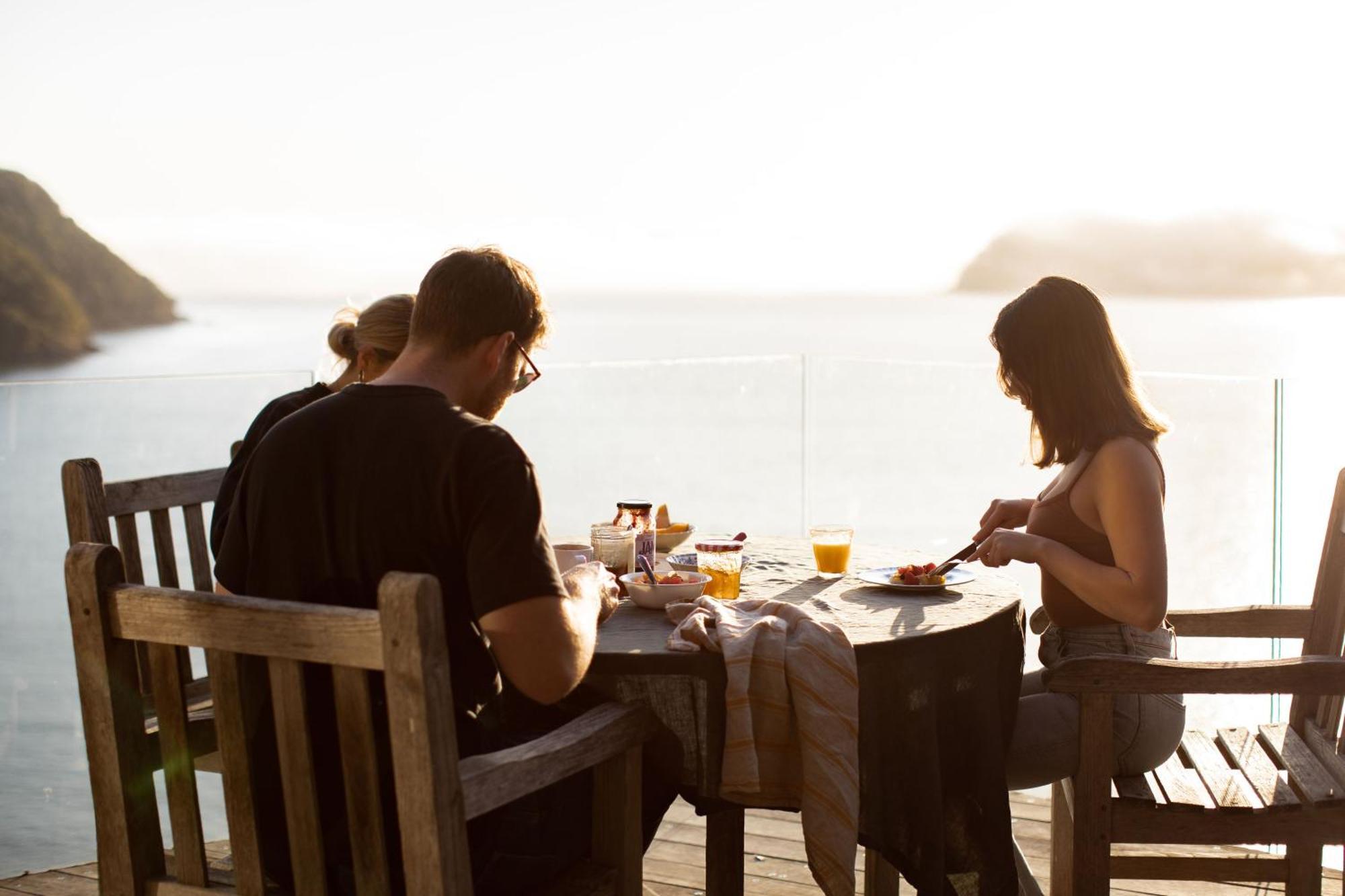 Cape Mackerel Cabin With Magic Palm Beach & Pittwater Views Villa Great Mackerel Beach Kültér fotó